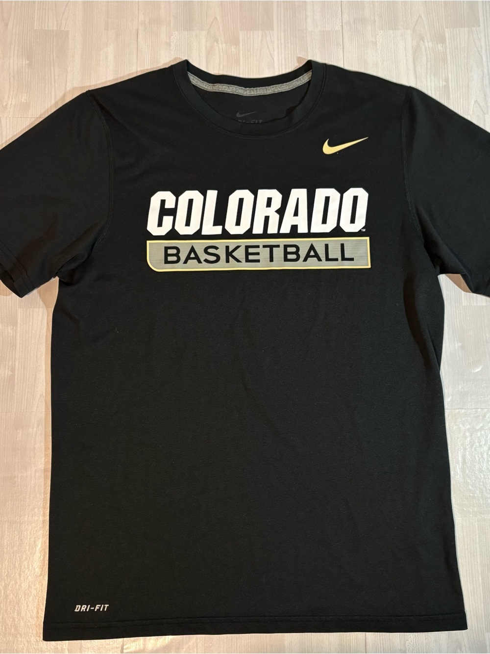 Nike Colorado Basketball T Shirt Men’s Size S Athletic Black Dri-Fit